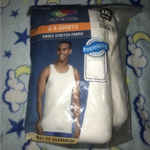 Fruit of the loom A shirts. 3XL unopened